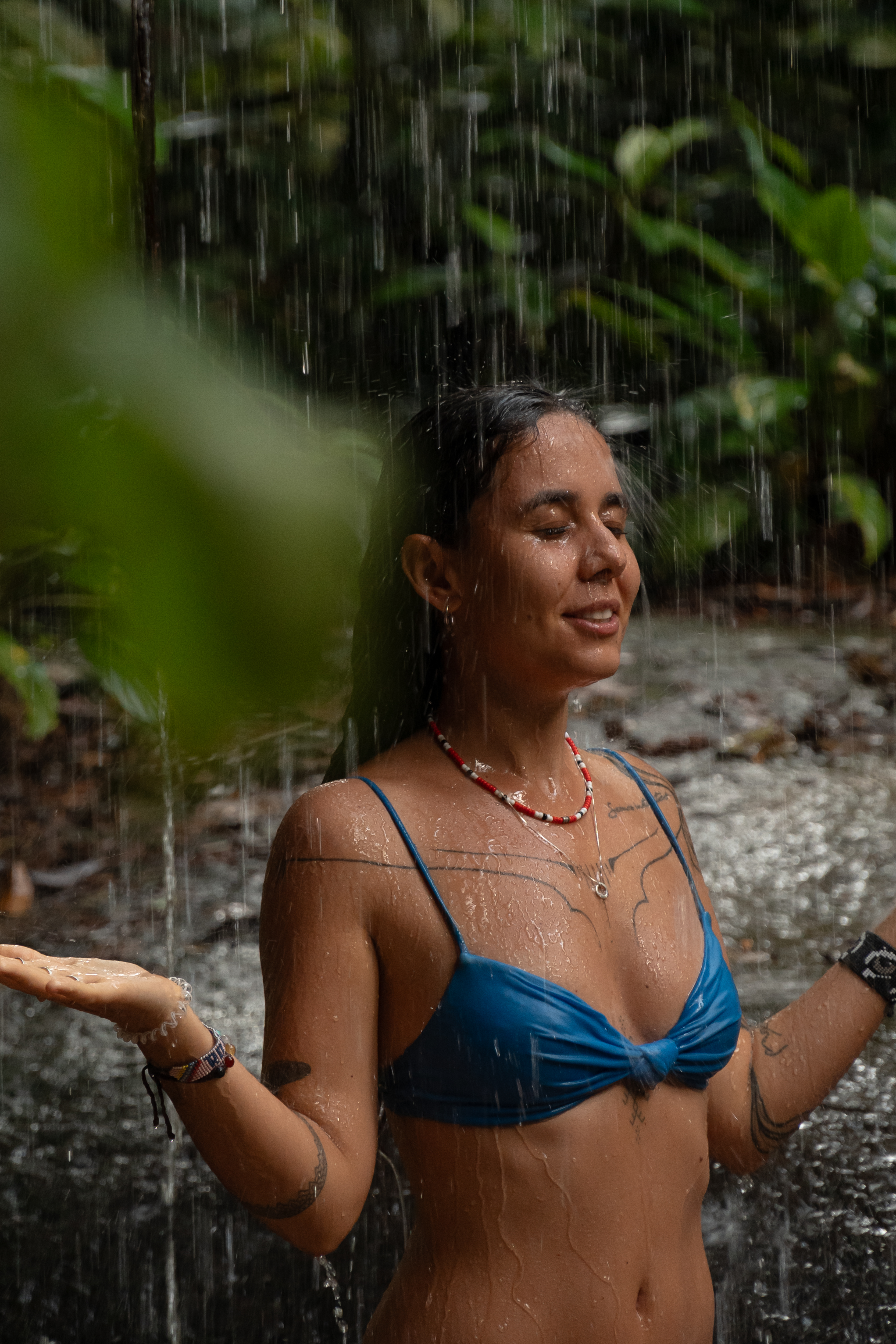 Banho na cachoeira — Urubuí Verão